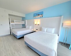 ChartHouse Clearwater Beach Marina Hotel