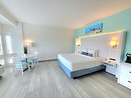 ChartHouse Clearwater Beach Marina Hotel