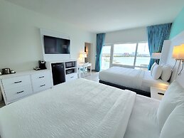 ChartHouse Clearwater Beach Marina Hotel