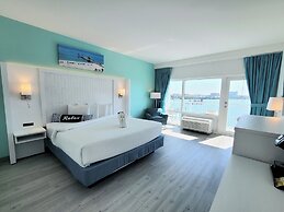 ChartHouse Clearwater Beach Marina Hotel