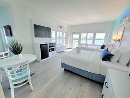 ChartHouse Clearwater Beach Marina Hotel