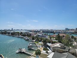 ChartHouse Clearwater Beach Marina Hotel