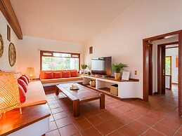 Chalet in Maspalomas With Heated Pool