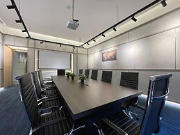 Agile Residence TRX by Isabella