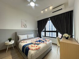 Agile Residence TRX by Isabella