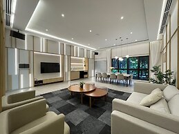 Agile Residence TRX by Isabella