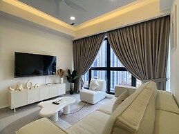 Agile Residence TRX by Isabella