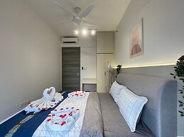 Agile Residence TRX by Isabella