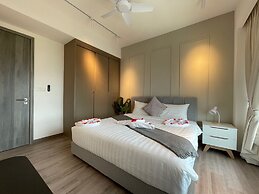 Agile Residence TRX by Isabella