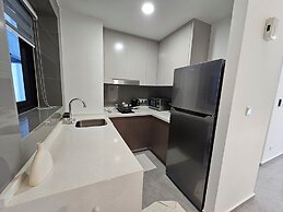 Agile Residence TRX by Isabella