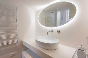 LVL apartments by MMega