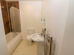Beach Court Hideaway