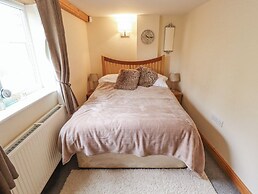 Oak Cottage
