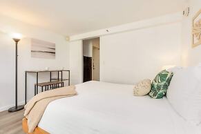 @marbella Lane - Stylish Island Stay w/ City Views