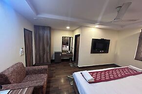 HOTEL SINGH CONTINENTAL