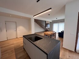 085 Trilocale Duplex Giustino