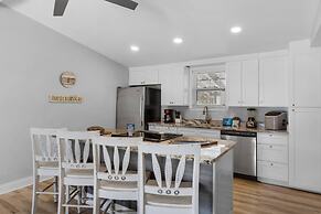 Laguna Beach Leisure