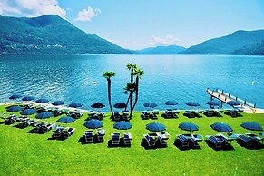 Spectacular Penthouse With Lake Views in Central Brissago