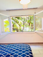 Sunny Modern Apartment Lake View Relax