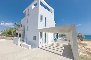 Protaras Holiday Villa El34 - Seafront Villa