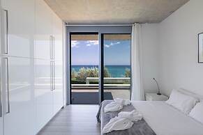 Protaras Holiday Villa El34 - Seafront Villa