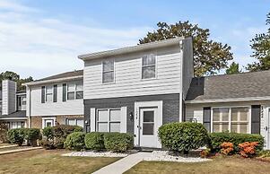 Day Dreamer Minutes to Stadium With Fire pit and Parking