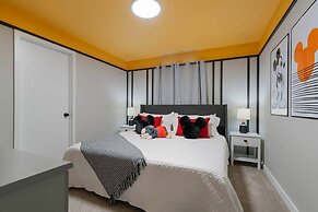 The Hub 3b Close to Disney Gameroom