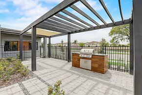 The Hub 3b Close to Disney Gameroom