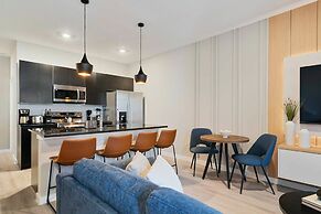 The Hub 3b Close to Disney Gameroom