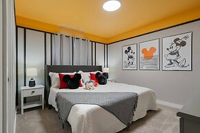 The Hub 3b Close to Disney Gameroom