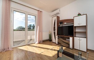 Sweet Apartment Iva & Luca