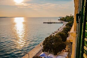 Charming Apartment in Zadar With City Views