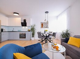 Zadar Urban Seaside Apartment