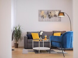 Zadar Urban Seaside Apartment