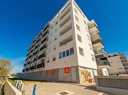 Zadar Urban Seaside Apartment