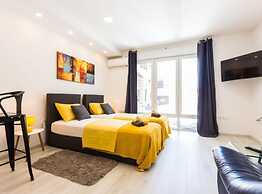 Spacious Two sis Apartments in Zadar With Terrace