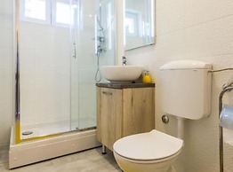 Spacious Two sis Apartments in Zadar With Terrace