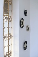Riad Larbi Khalis