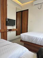 HOTEL RUDRAKSH