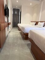 HOTEL RUDRAKSH