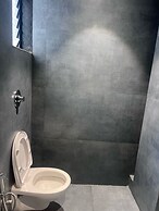 HOTEL RUDRAKSH