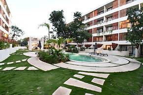 Loch Tulum by The Spot Rentals