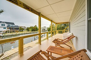 Waterfront Getaway w/ Dock & Views in Ocracoke!