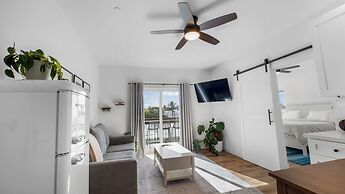 Rise Suites Oceanside