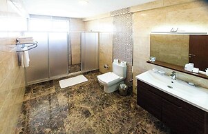 Ah Hotel and Conferences