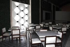 Hangar Inn Tijuana