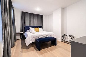 Thena Hotel - Beautiful 1 Bedroom