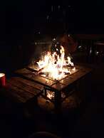 Rustic Modern Cabin w Hot Tub 1 5 hrs From NYC