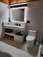 Rustic Modern Cabin w Hot Tub 1 5 hrs From NYC