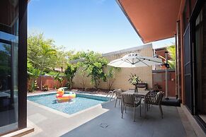 Fuwan Haitao Meishu Lingshui Haitang Bay